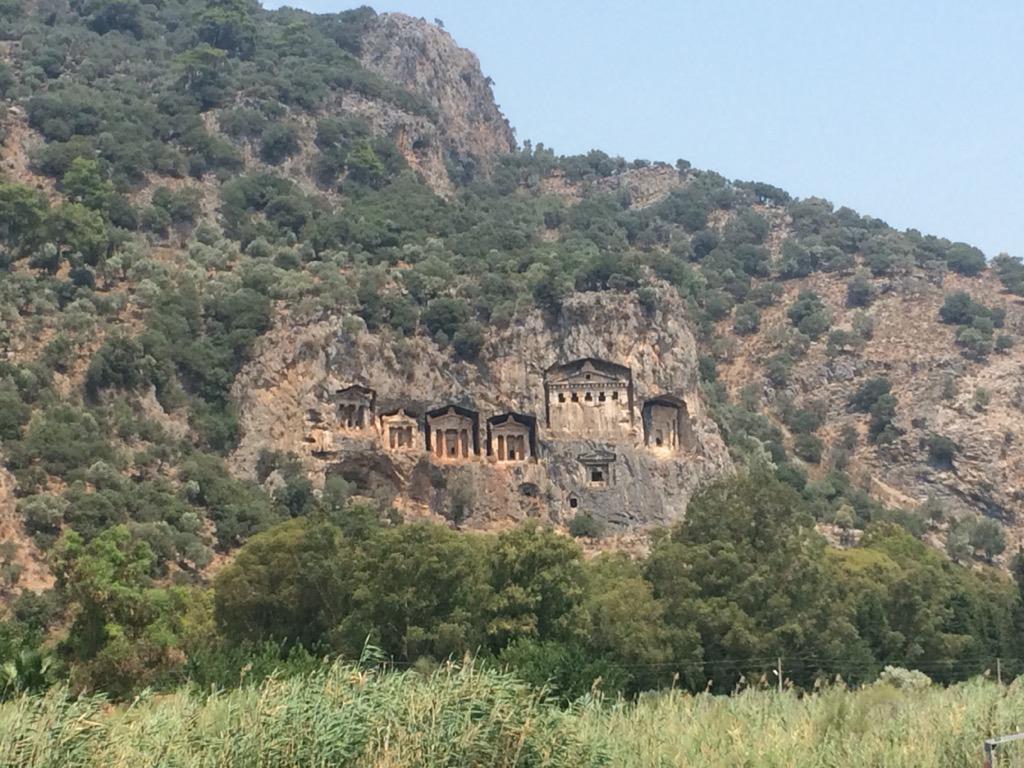 TheWineGuys1's tweet photo. Being a 'culture vulture' in Dalyan town, stunning scenery and a glass of white to top it off! #tourist #winelover http://t.co/W7tT13cgO6