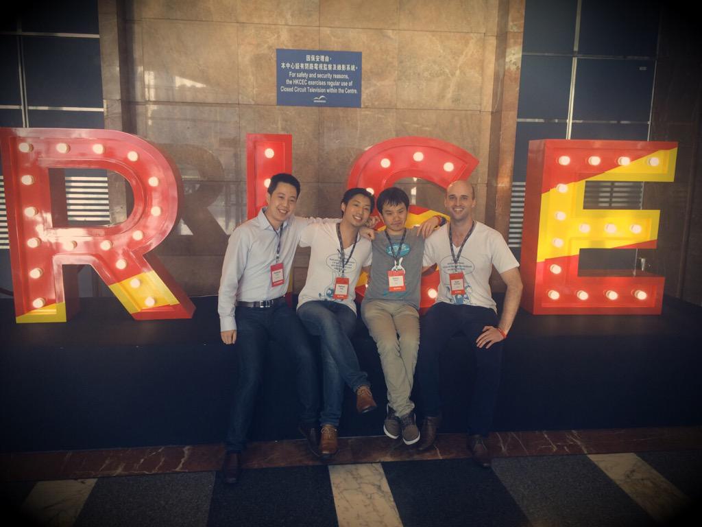 KuggleApp's tweet photo. @KuggleApp: Kuggle 將參加2015年的Rise Conference! 我們的展場活動T恤超好看. #Kuggle #RISEConf #startup #app #HK http://t.co/nTrIvjp0pp