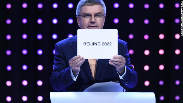 cnni's tweet photo. Beijing becomes the first city to host the Summer and Winter Games: http://t.co/6Crc2iTbTz #Beijing2022 http://t.co/5MOLUOrX6o
