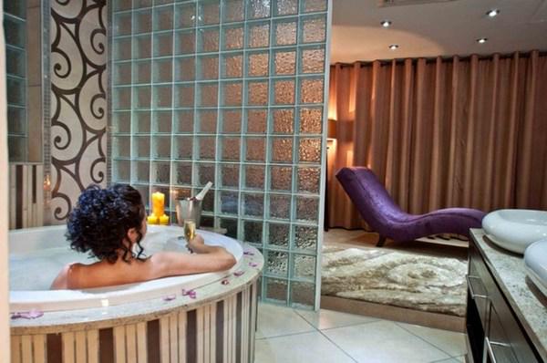 Mtpatourism's tweet photo. Couples Spa, sundowner game drive, sparkling wine: It's all about #Romance #winterpackagesMP http://t.co/xcE9ZaHfrt http://t.co/PSyl5Jx1J3