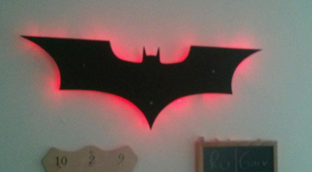 Cheers again to <a href="/LayerLabz/">LayerLabz</a> for the help making my new batman sign! Great to have on a 'dark night' #puntastic