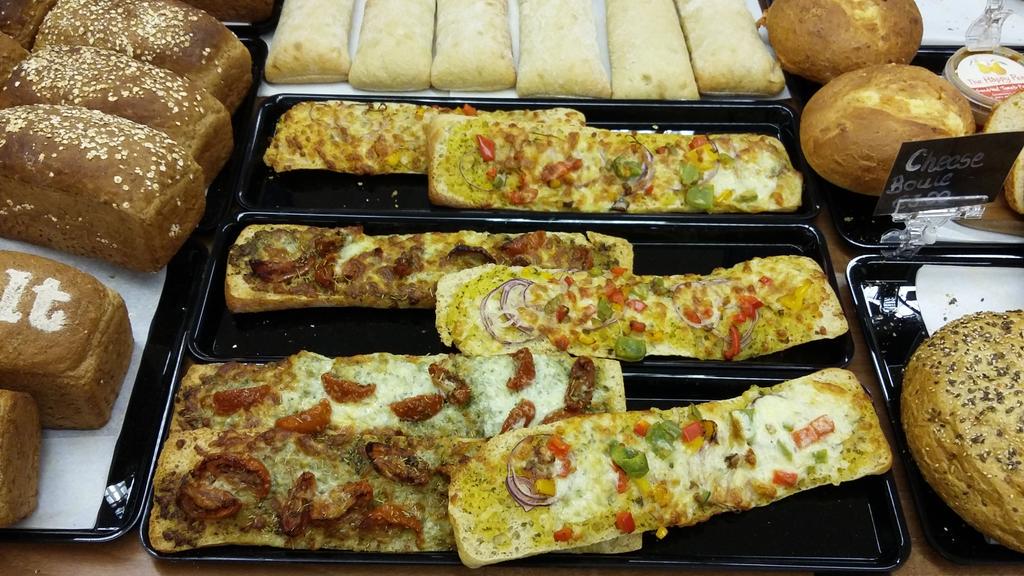 SVCorbally's tweet photo. Sonia from our @SvCorballyFresh FUNKY BREAD different flavours.... #foodkarma #unbelievabletekkers 😉 http://t.co/JB6JuGWJSr