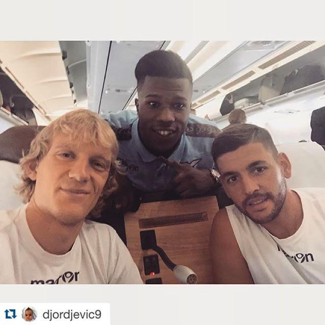 Lazialita1985's tweet photo. #Repost @djordjevic9 with @repostapp.
・・・
Shanghai here we come🇨🇳 #xaval http://t.co/N5KtwIlCQP