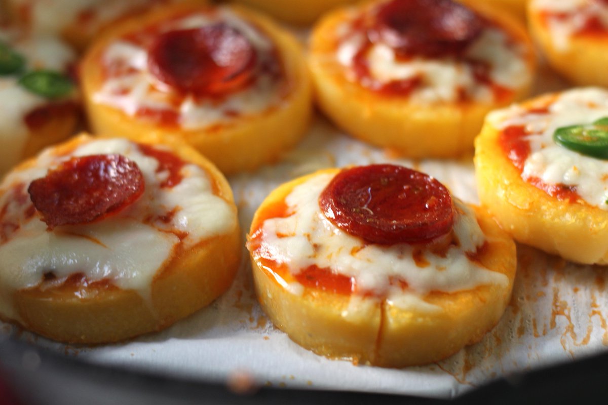 snacksevening's tweet photo. Pizza snacks Cooking Ideas ?
#snacks #pizza #eveningsnacks #recipes #RecipeOfTheDay #snacks http://t.co/AhlBeZS5em http://t.co/9Vu6TmXHes