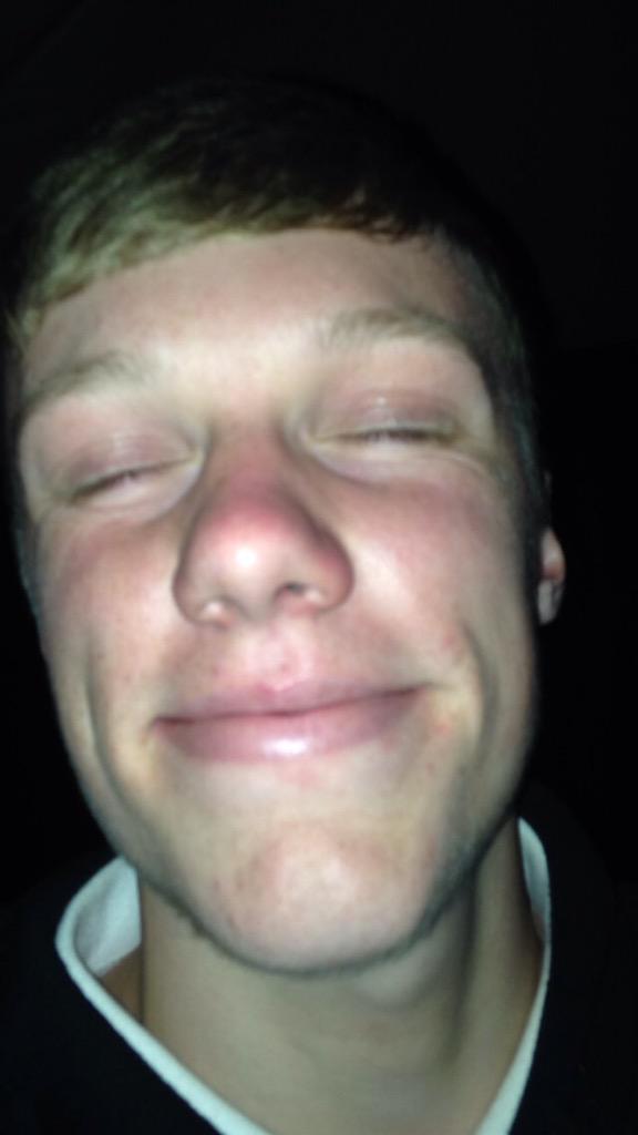 Luke_Goodge's tweet photo. Happy birthday @toddpitcher #youngmouse http://t.co/qJfcvnaPaM
