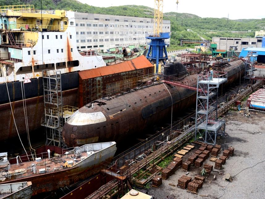 first nuclear submarine first nuclear submarine