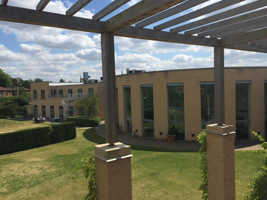 dpowell_real's tweet photo. Coming to the end of Module 6. Sad, but the adventure's next instalment is only 4 weeks away. @OxfordSBS #EMBA12 http://t.co/W2JzGPPFvY