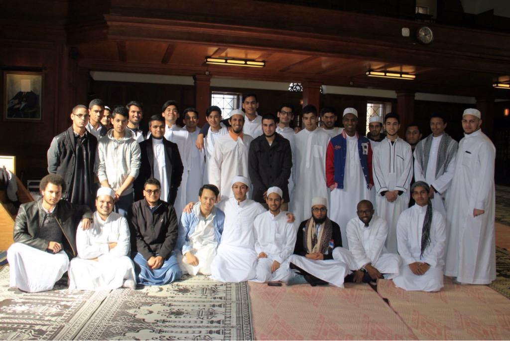 UCTMSA's tweet photo. Jumu'a Mubarak from the brothers at #UCT #IslamWeek2015 http://t.co/YvcWJ1hKgh