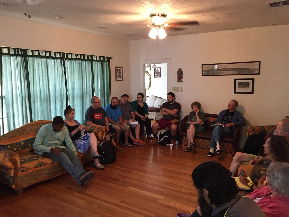 llanogrande's tweet photo. We welcome our friends from the North Dakota Study Group to the Trueba House for the planning of next years meeting. http://t.co/j4FGy0yTRZ