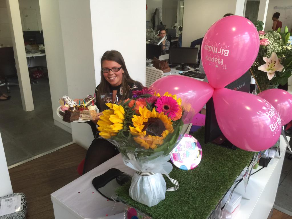 4PsMarketing's tweet photo. If @carlsberg did office managers. Happy birthday Noelle. http://t.co/dpgLNCg61R
