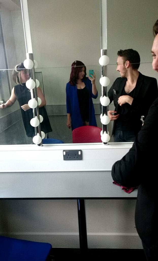 UCASU_Ellie's tweet photo. Sab photoshoot #gettingsassy http://t.co/Cb6dBMlC6v