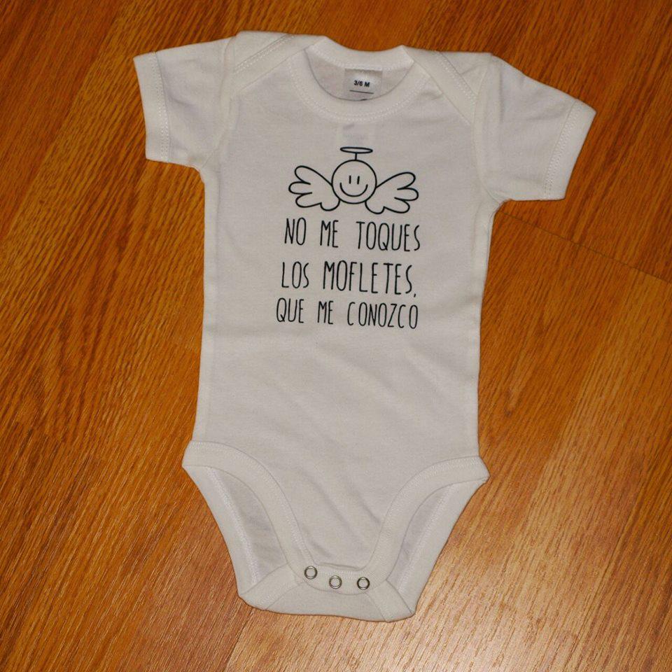 ZocodeChueca's tweet photo. Los más peques de la casa también van a la moda con los nuevos bodies con mensaje de @CucasyCoquetas! #ZocoChueca http://t.co/UxjIJgo0s2
