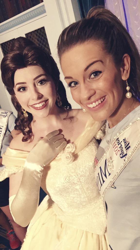 MissGeorgiaOrg's tweet image. Just met Belle....No big deal!
@WaltDisneyWorld #CoolestSummer