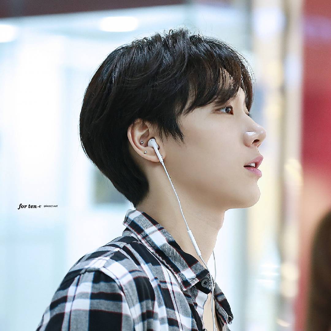 Ten__Chittaphon's tweet photo. [150724 FANTAKEN] Gimpo Airport heading to SMTown in Osaka http://t.co/MjPqsX4Q8f