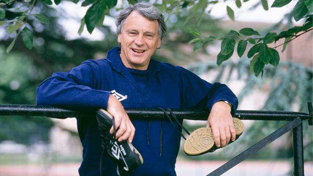EnglandFootball's tweet photo. Remembering Sir Bobby Robson -player, manager and legend - who passed away 6 years ago today http://t.co/MMnMe2Dvtf http://t.co/sBMlSnB0Hd
