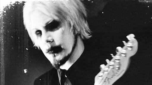   Happy birthday John 5! ¡Feliz cumpleaños ! 
