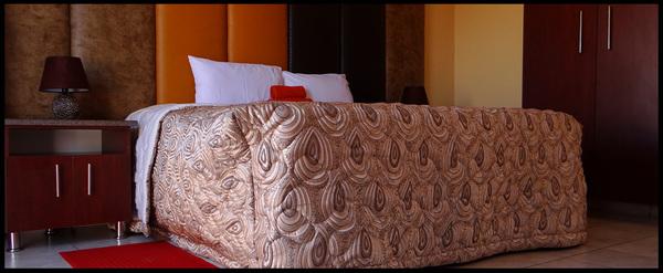 Mtpatourism's tweet photo. Mozambique to the east, Swaziland to the south: Sivutsa Lodge - best 4 your #winterpackagesMP http://t.co/OzZbS2lGHN http://t.co/U6m8cBKKdV
