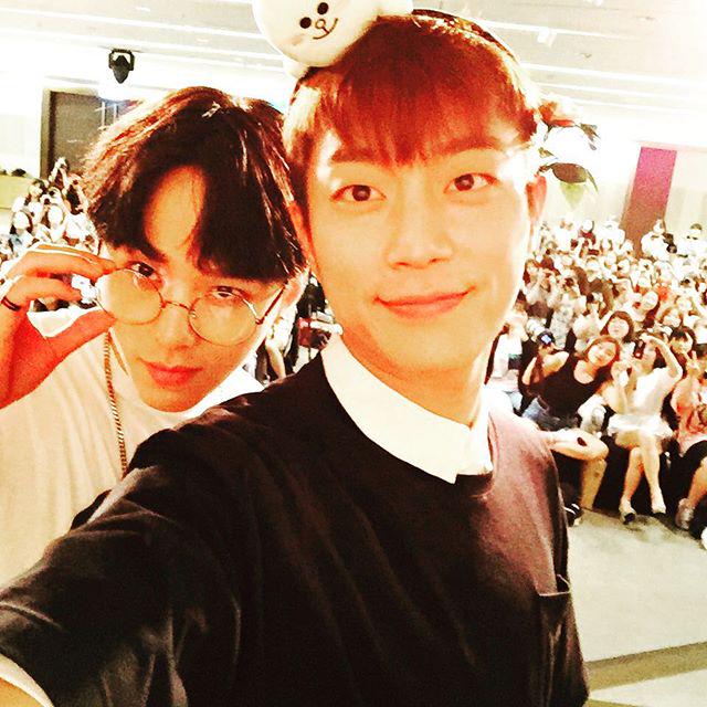 Vhy_vyviva's tweet image. [beeeestdjdjdj] 오늘 하루도 고생많이하셨습니다-! #비스트 #뷰티 #YeY #일하러가야돼