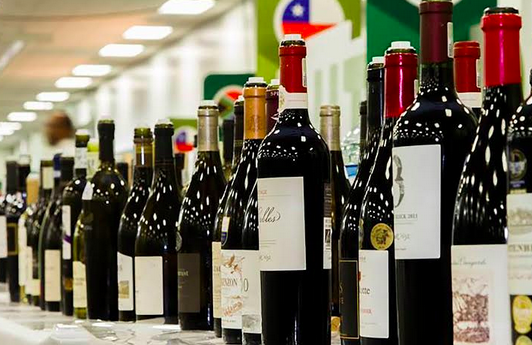 MarcaChile's tweet photo. Vinos de Chile e Imagen de Chile concretan inédita alianza estratégica http://t.co/fW0oJInAHX http://t.co/0svzBMuiz2