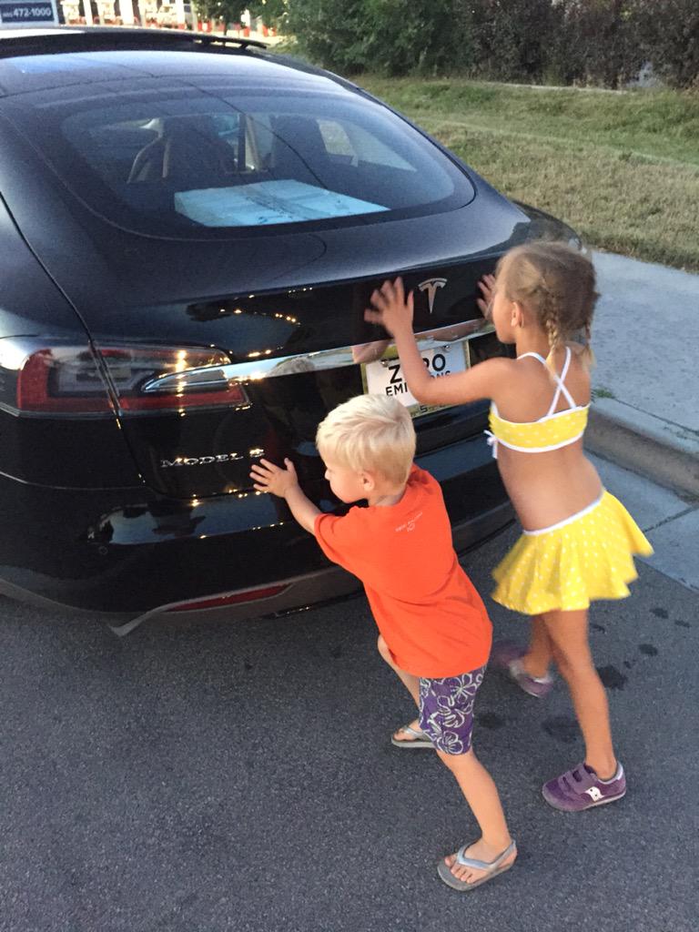 jared2000's tweet image. I had to see how far it would go until it said 'no mãs'.
I was impressed.
Speaking of, my kids are great!