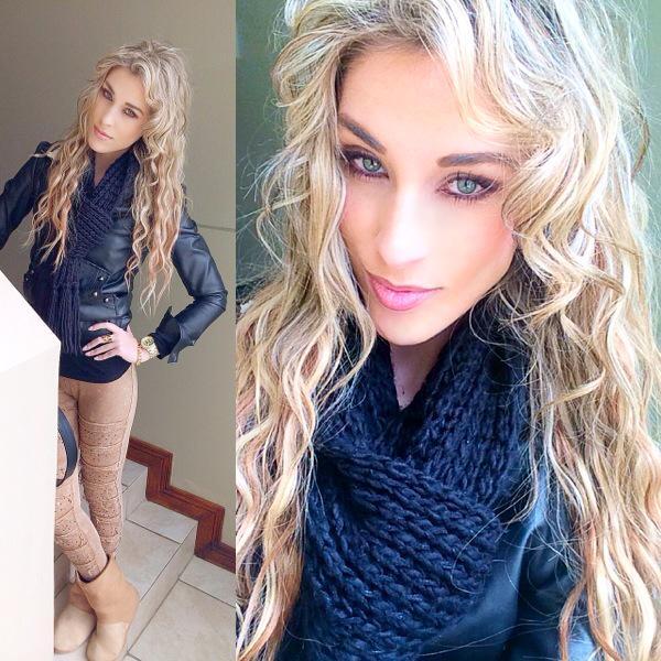 HoulsonTwins's tweet photo. Beaula @Strands_ofLove hair.... 😍✨💥 #BesteExtensions #Blondies ! Lekker naweek tweethearts......❤️ http://t.co/3uPAwRoO54