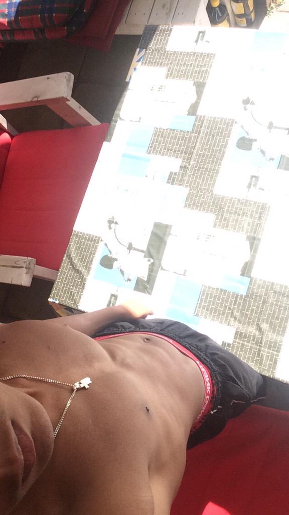 w_ebefeldt's tweet photo. They call me Chestbrah #aestheic #teen #gym http://t.co/sDaEgceoAm