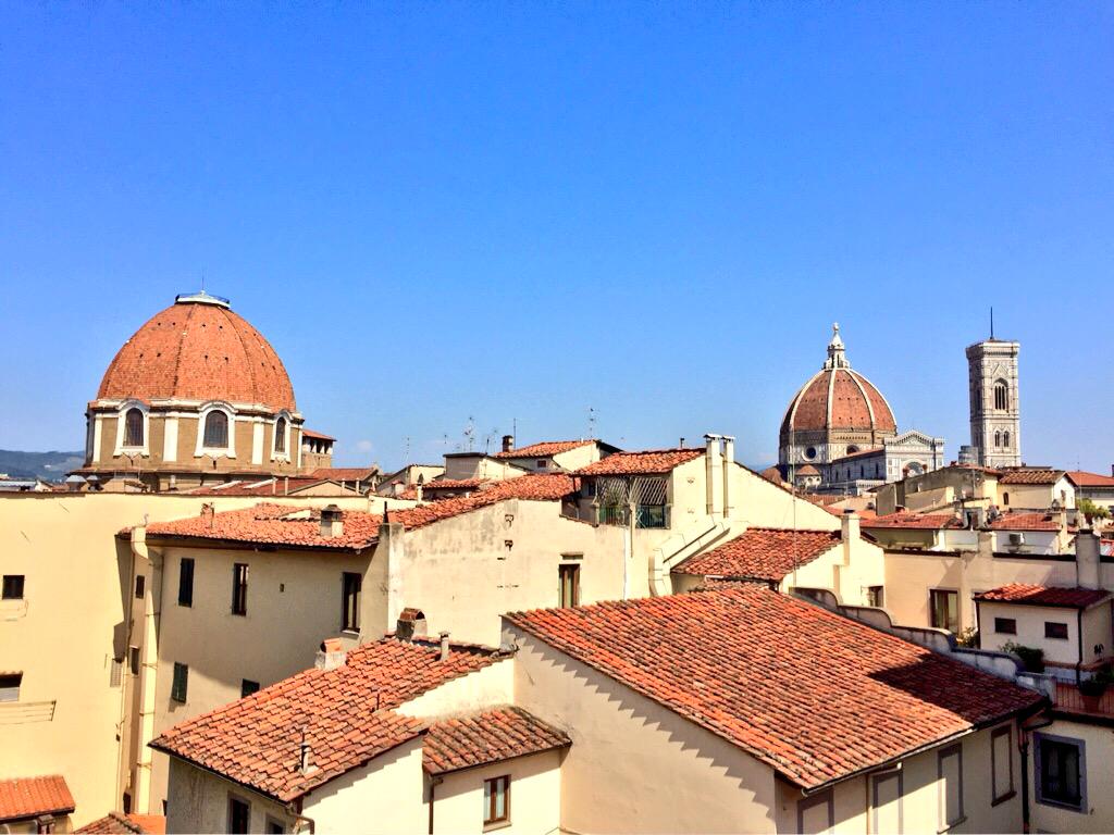 _frequentlyfly's tweet photo. @Baglioni_Hotels a room with a view is necessary #Firenze http://t.co/sZmFDRRLRF