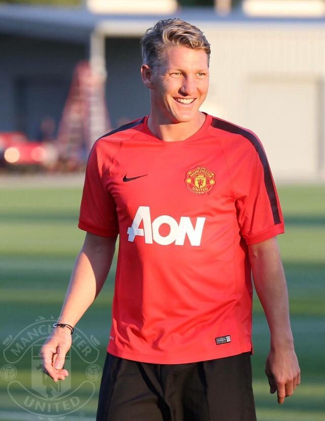 Happy Birthday,Bastian Schweinsteiger! 