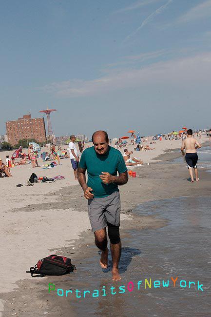 PortraitsofNY tweet picture