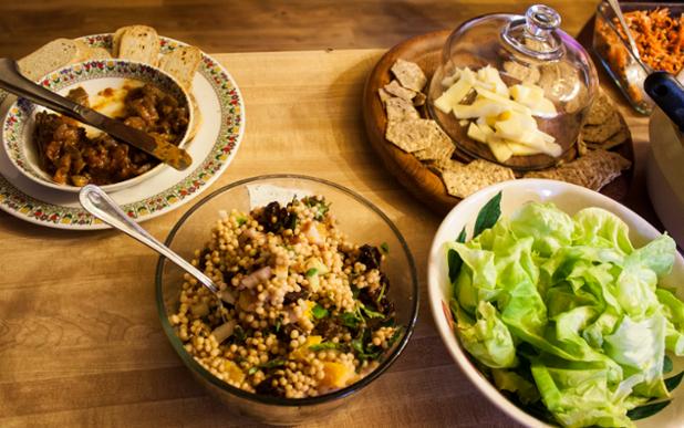 TransitionOKC's tweet photo. Why we love potluck picnics http://t.co/RXTR8abwNW. @612okc @deadCenter @TransitionOKC r hosting one tomorrow 7 pm. http://t.co/e6AOyZKhep