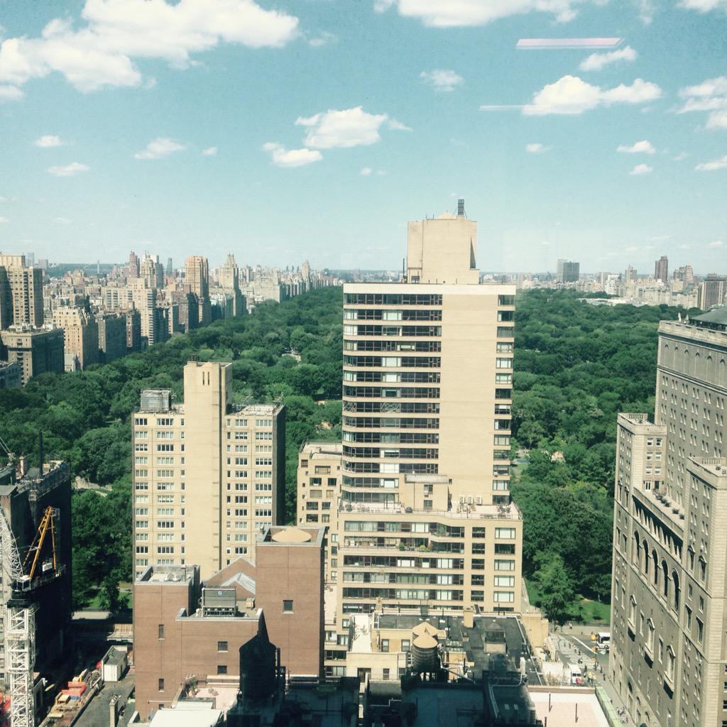 PrincipAliDM's tweet photo. Got to pay a visit to the NYC office today, the views were nothing short of amazing! #PFGForMe #NYC http://t.co/g1Fgiz4PHa