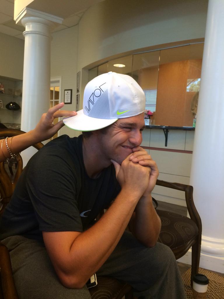 npbrophy's tweet photo. My baby's losing his teeth!!!! 😍 #WisdomTeeth http://t.co/KcT1KoJ36K