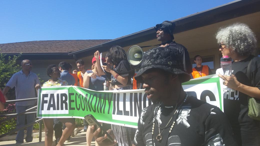 sodaglo's tweet photo. "PoC need better rates, sign the #CleanJobsBill today!" Respect 2our dope chant &amp; action ldrs #pplplanet1st #twill http://t.co/JEw7YDV8R2