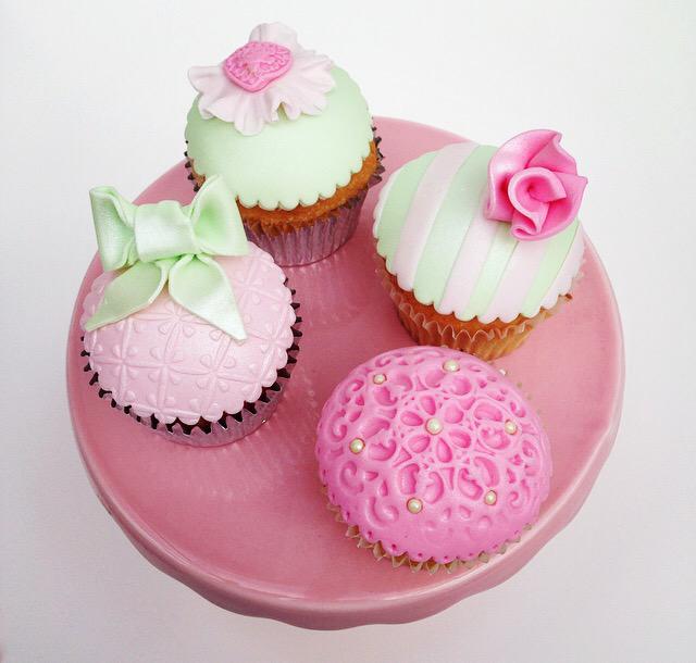 Some of our Gorgeous #summer cupcakes! @MumsnetEnfield <a href="/GordonHill_EN2/">GordonHill EN2</a> <a href="/EnterpriseEnf/">Enterprise Enfield</a> <a href="/EnfieldVoice/">Enfield Voices</a> <a href="/Enfield_Indy/">Enfield Independent</a>