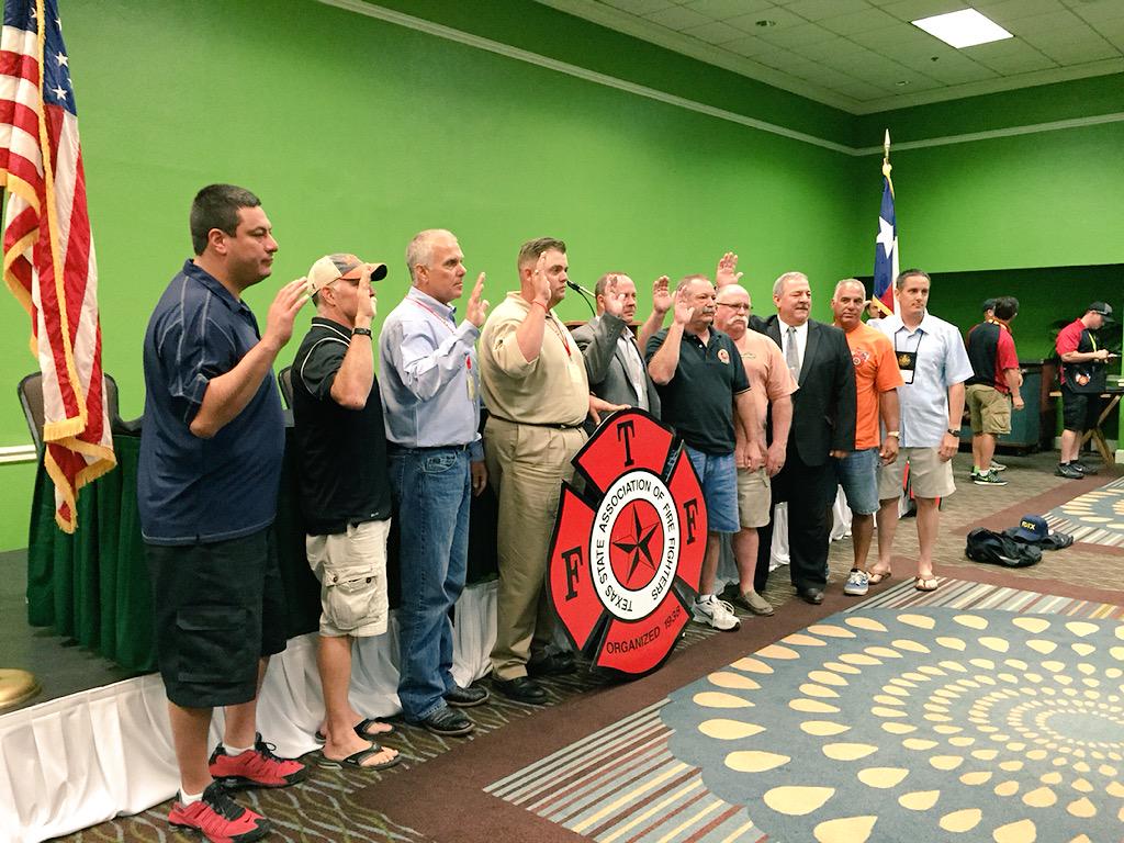 The new TSAFF officers being sworn in at the end of convention.