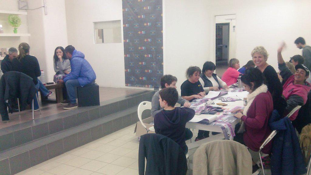 ValeriaArata's tweet photo. Hay equipo #Meoni2015 http://t.co/WSGN36nxna