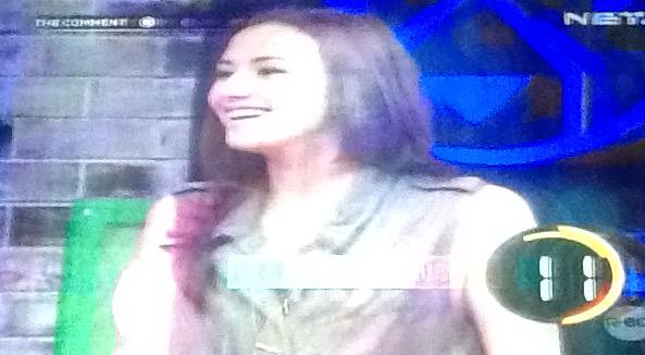 FebyIndriany17's tweet photo. yewww lg nntn ule!๐ #TheComent @dahliapoland
cc : @TheComment_NET http://t.co/lWFTG4UzEK