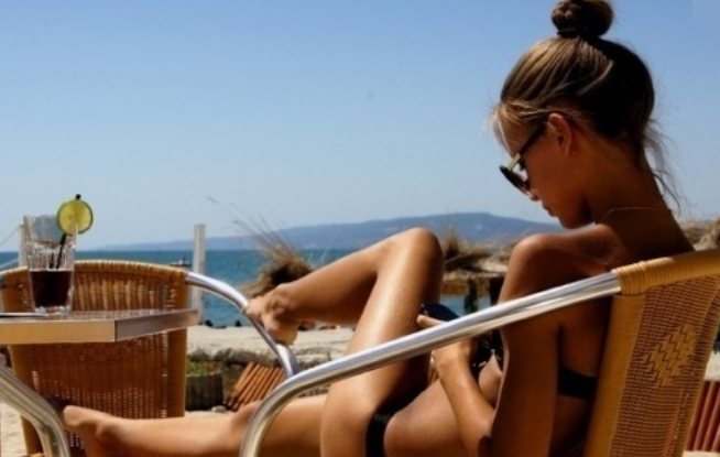paulemagazine's tweet photo. Nos astuces pour être au top sur les photos http://t.co/6Th2Dl05j8 http://t.co/m4ZeSwt9VI