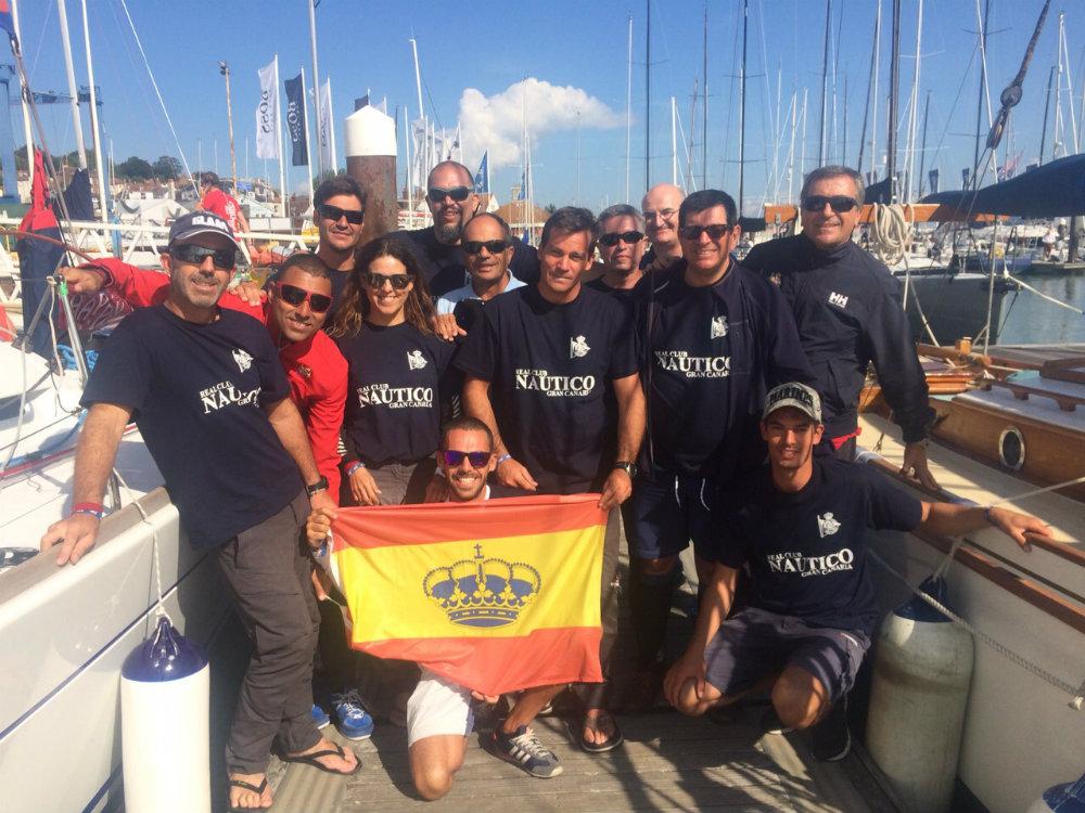 Medalla de plata para el RCNGC en Wigh <a href="/RYS_Bicentenary/">RYS Bicentenary</a> ow.ly/QkVDw