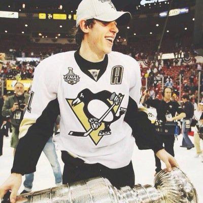 Happy birthday to our favorite Russian, Evgeni Malkin! 