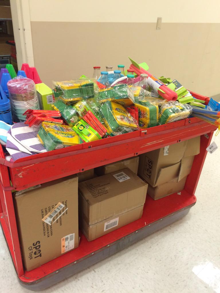 Brittyk07's tweet photo. Even the front end plays! #nothingintheback #1530takeover @kdbuck47 @salamlazkani http://t.co/naD1mmbevU