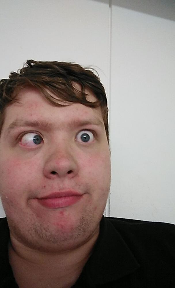 Zultahn's tweet photo. I'm a trained professional on my break #winning #derphard http://t.co/UuvXQaw7wM