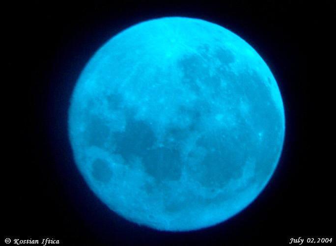 MyBlueMoonRadio's tweet photo. Blue Moon Tonight. Celestial magic. #notreallyblue #tk99 #wour http://t.co/JIqa3IUFNW