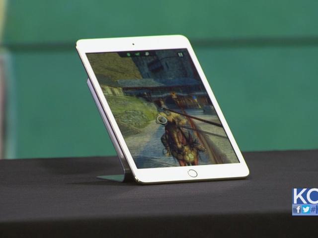 KCSpotlight's tweet photo. #TechTalk: This year's hottest tablets for #backtoschool shopping. http://t.co/12c9rGk5vK http://t.co/t9pd6kCfOj