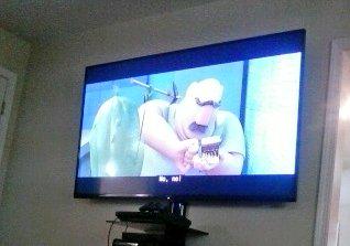 ily_bre_'s tweet photo. What am I watching 😂 http://t.co/sIwgDpdIxd