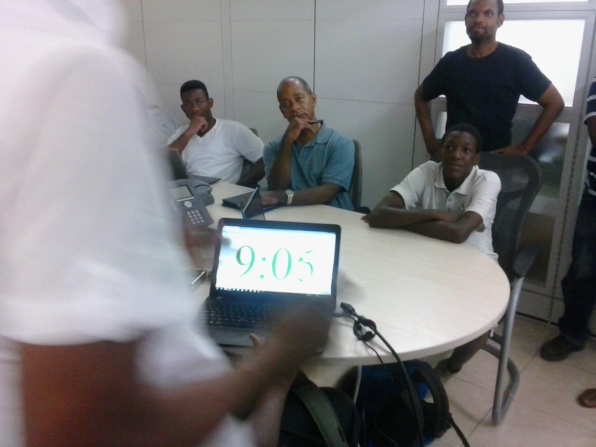 PythonJamaica's tweet image. Photos from yesterday&apos;s meetup: goo.gl/photos/FNHEkm4…
#PythonJamaica #Python