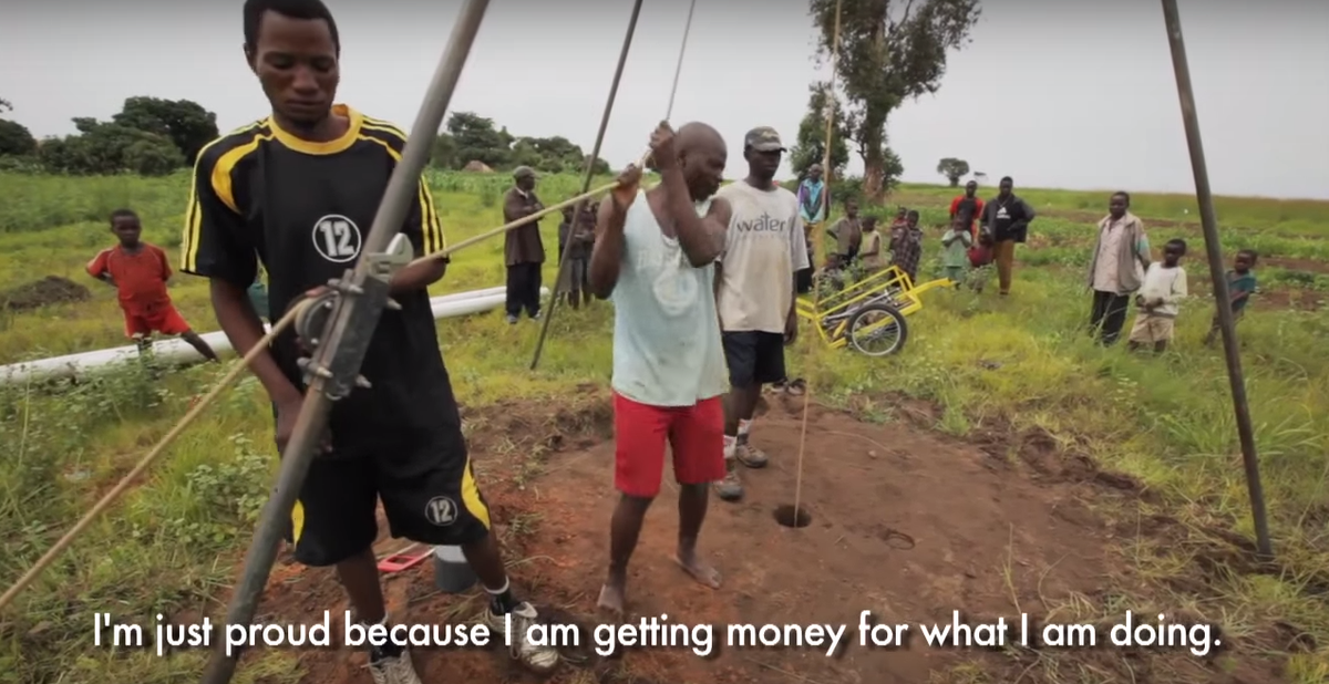 Water4's tweet photo. Local entrepreneurs solving their community's water crisis: https://t.co/pMoUcnfP74 #TheAfricaTheMediaNeverShowsYou http://t.co/hicsR8LPcb
