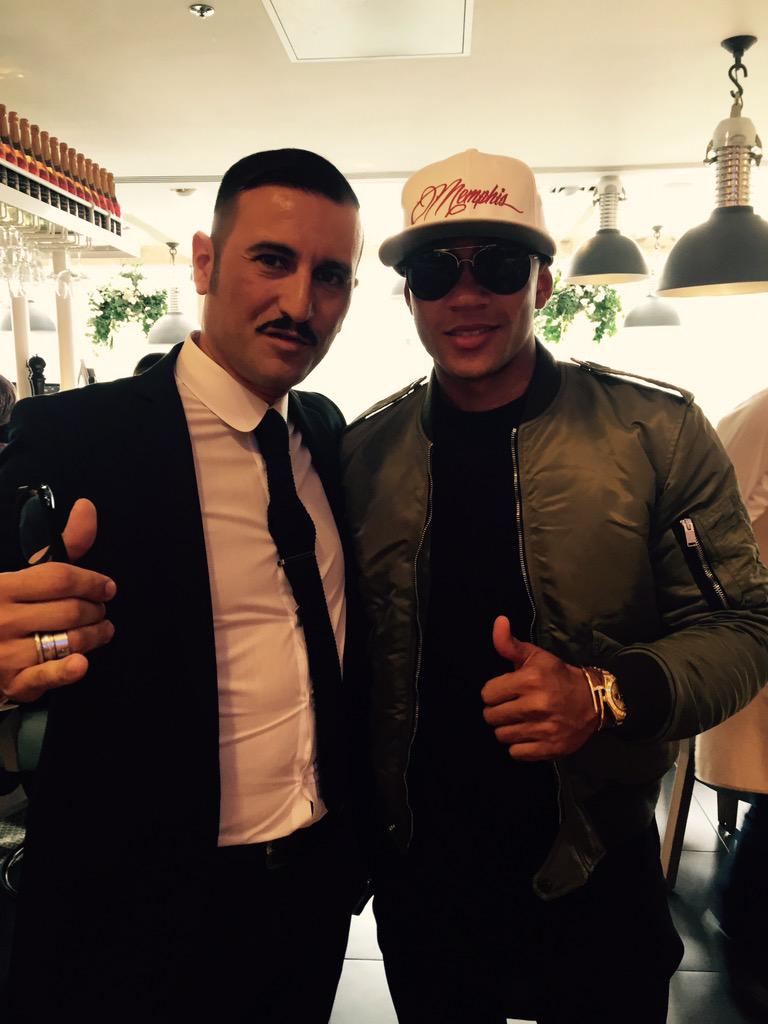 massimo_dantoni's tweet photo. Sempre in Bottega Sancarlo!!!!!...... Benvenuto..... http://t.co/wlVpUWp2CX