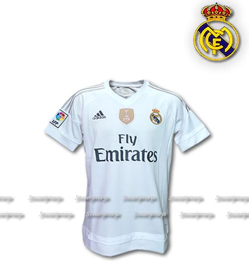 thfootballshirt's tweet photo. Real Madrid Home 2015/2016
http://t.co/jyp7KAmd4R http://t.co/QAqENPE4f7