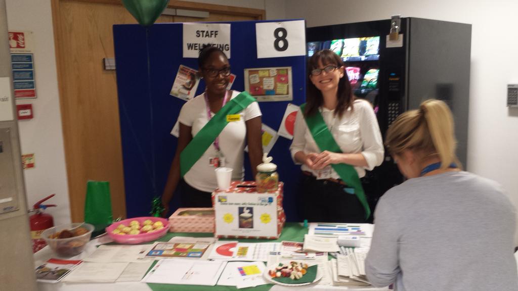 Happy staff=happy women in our care. Safety Day success <a href="/GSTTnhs/">Guy's and St Thomas'</a> <a href="/kayewilson16/">Kaye Wilson</a> #matExp #spotlightonsafety
